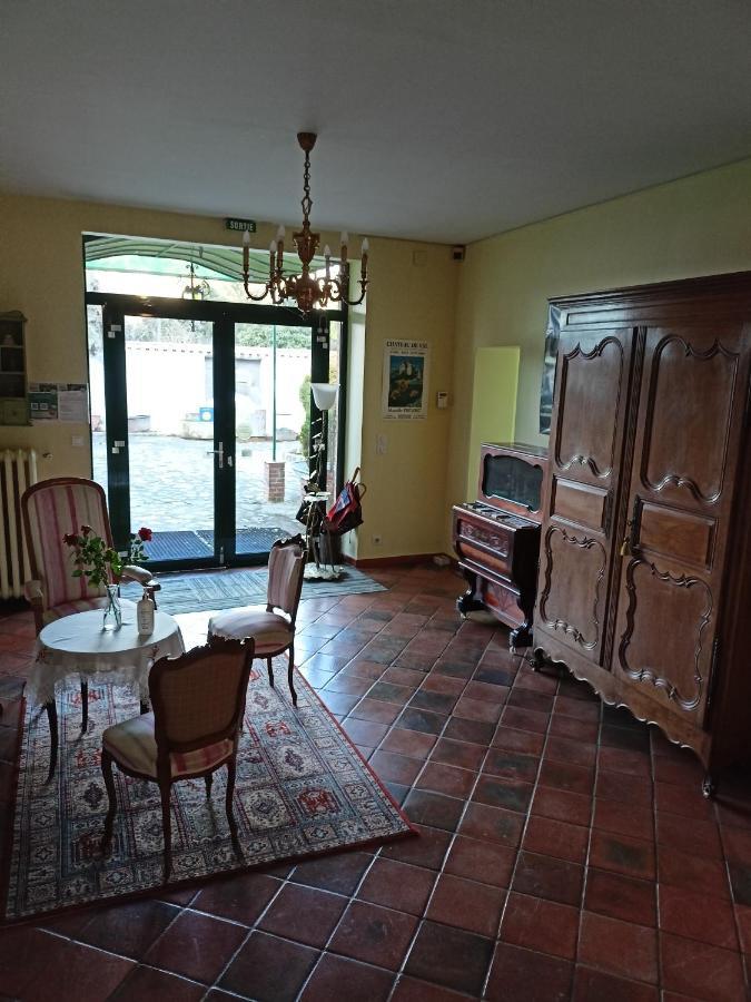 Bed and Breakfast Au Fond De La Cour Veyre-Monton Zewnętrze zdjęcie