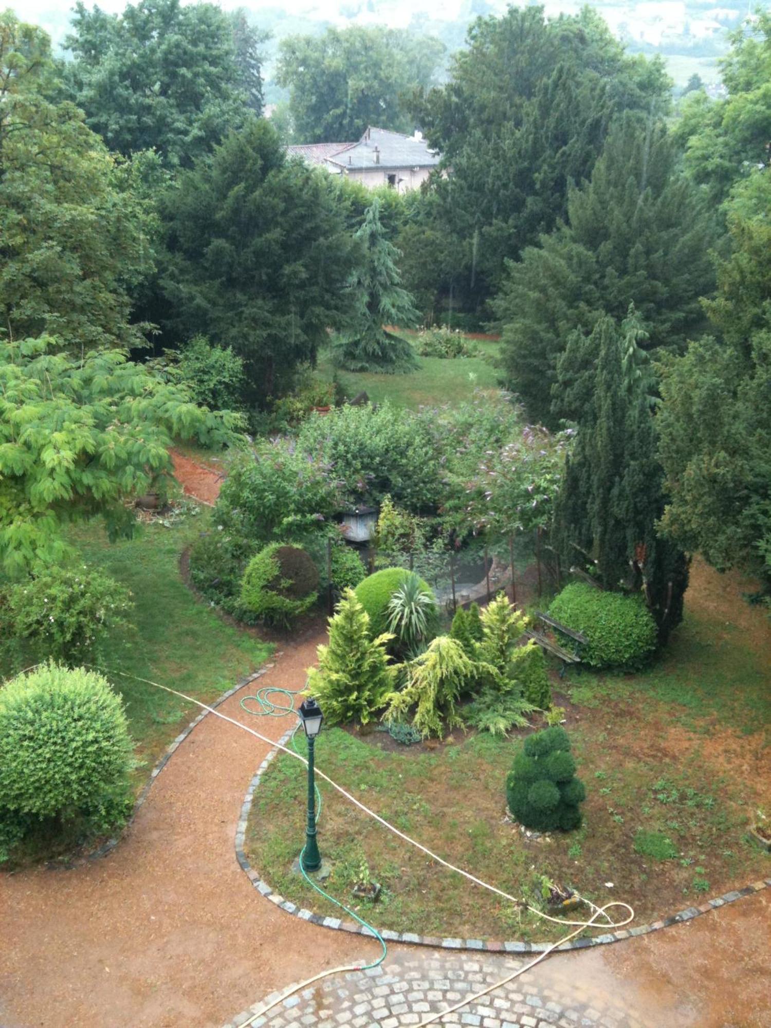 Bed and Breakfast Au Fond De La Cour Veyre-Monton Zewnętrze zdjęcie