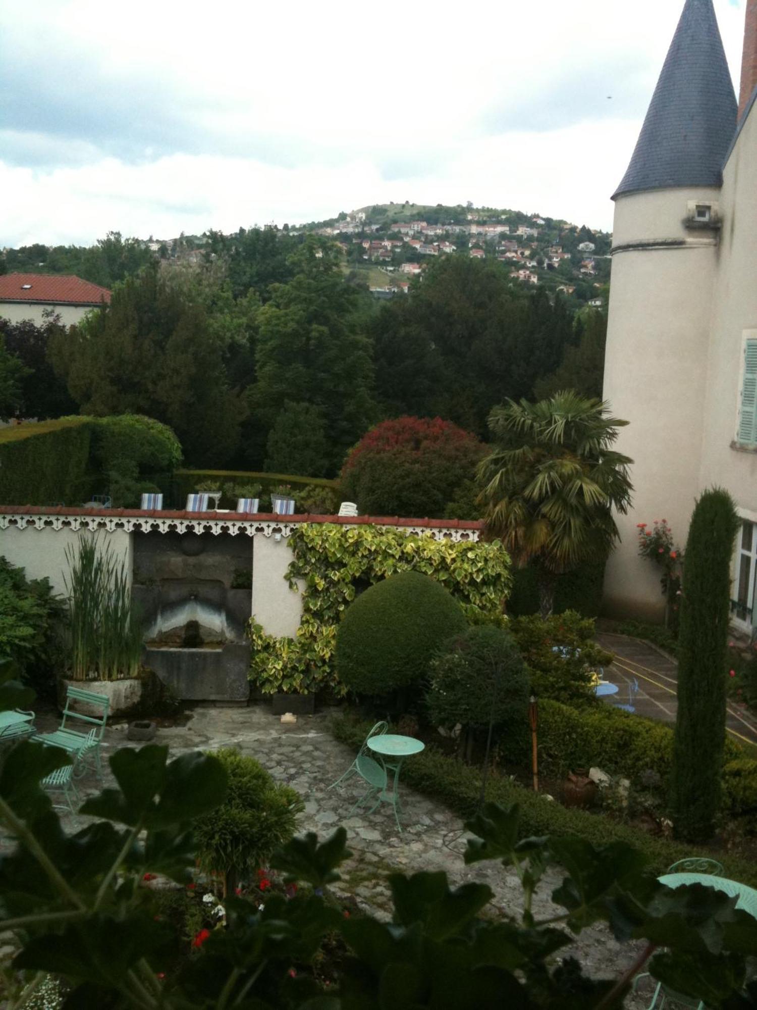Bed and Breakfast Au Fond De La Cour Veyre-Monton Zewnętrze zdjęcie