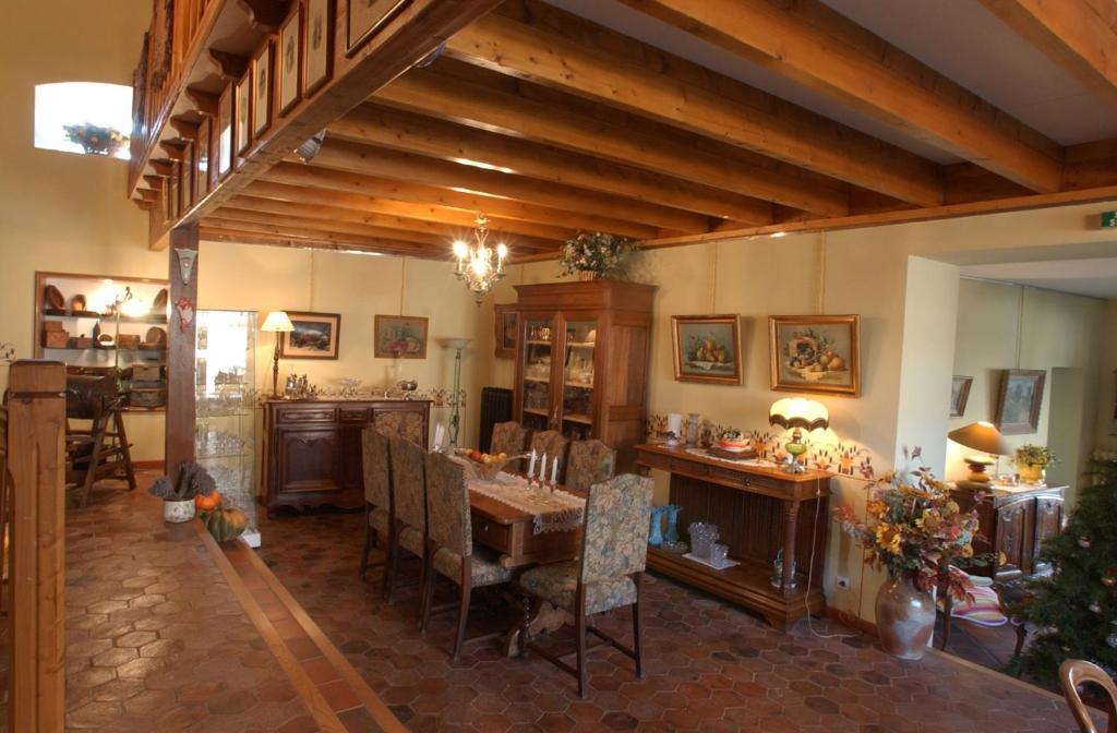 Bed and Breakfast Au Fond De La Cour Veyre-Monton Zewnętrze zdjęcie